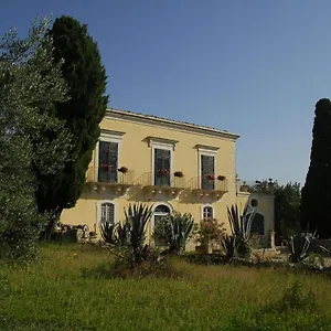 Baglio Calanchi Agroturismo